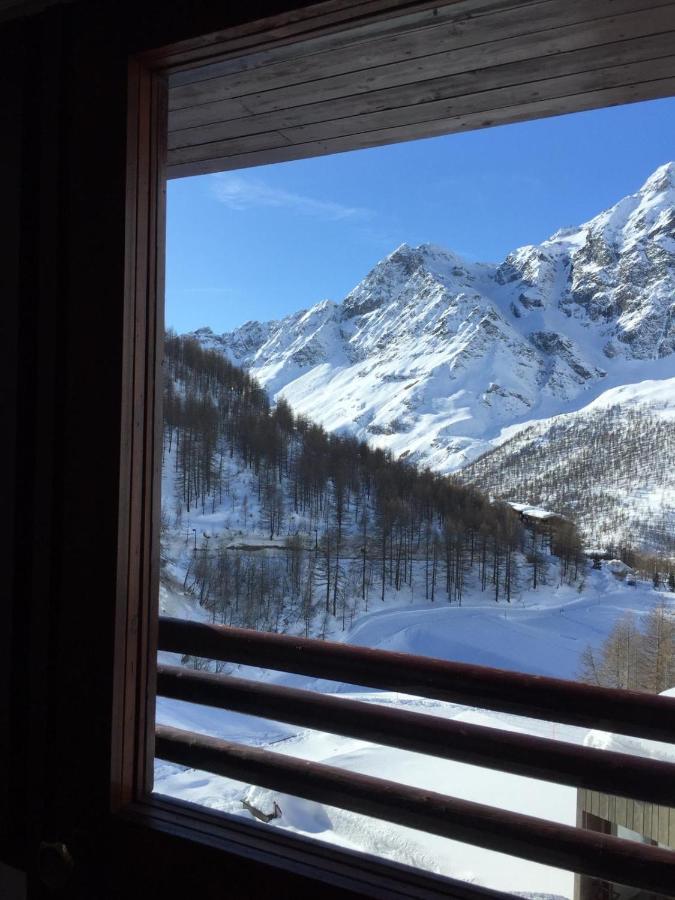 Ferienwohnung Complesso “I Dadi” Breuil-Cervinia Exterior foto