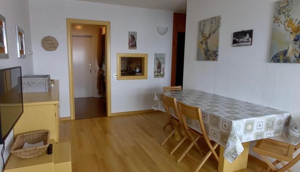 Ferienwohnung Complesso “I Dadi” Breuil-Cervinia Exterior foto